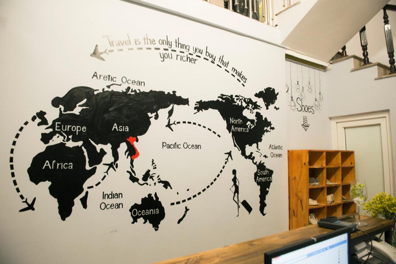 The Chi Novel Hostel Hanoi Buitenkant foto